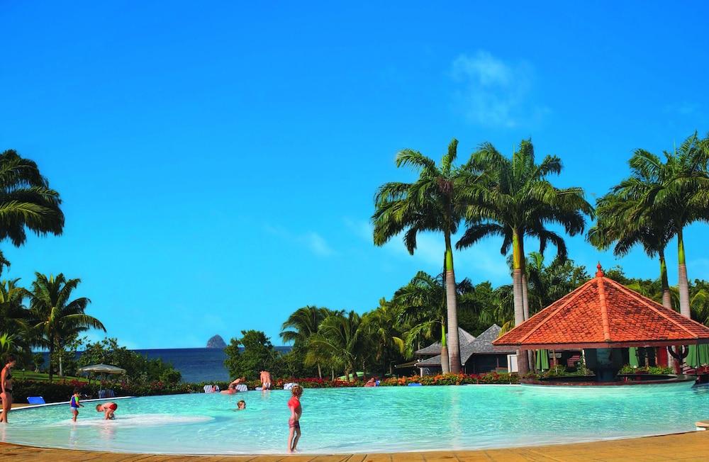 Residence Pierre & Vacances Premium Les Ilets Sainte-Luce Buitenkant foto