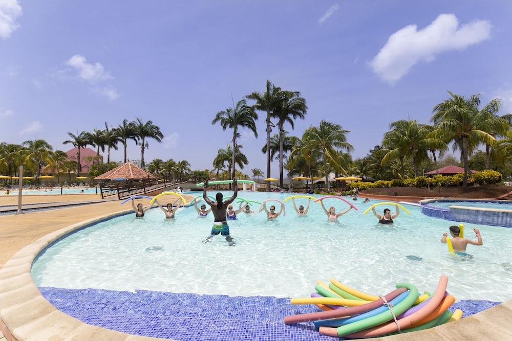 Residence Pierre & Vacances Premium Les Ilets Sainte-Luce Buitenkant foto